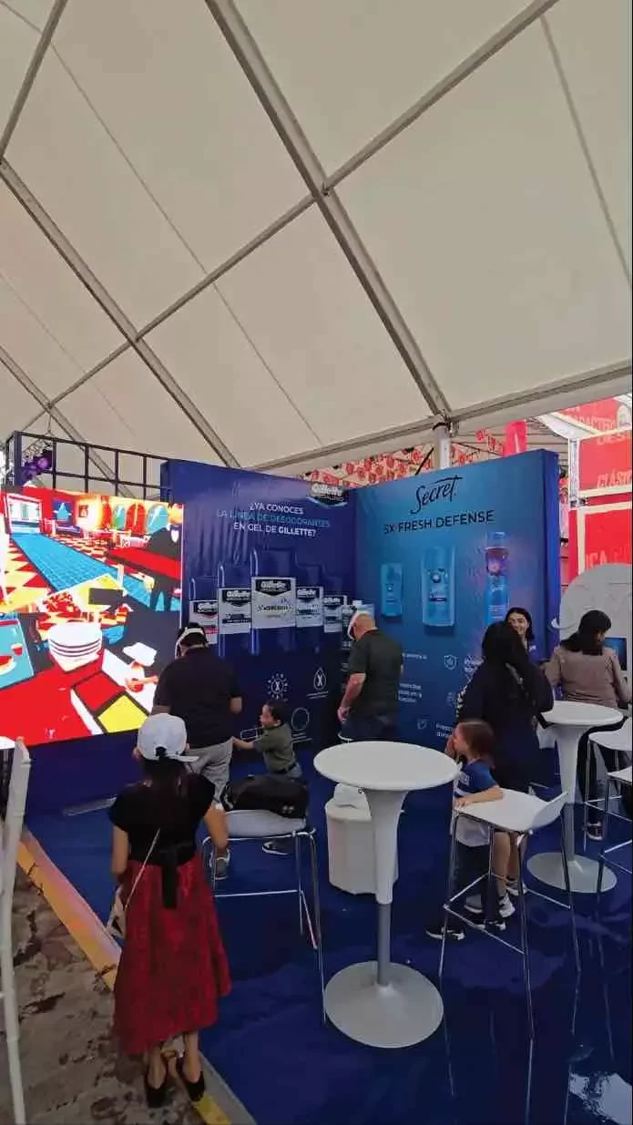 stand-pantalla-led-realidad-virtual-bbq-challenge-gillette-gillette-venus