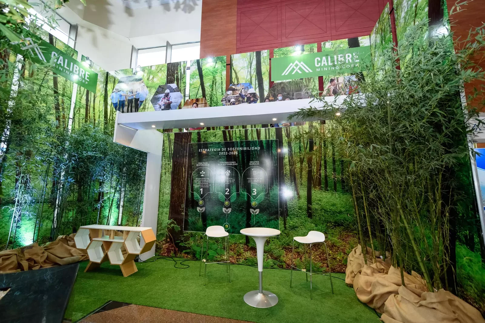 Stand-personalizado-eco-Calibre-mining-Equinox-Gold